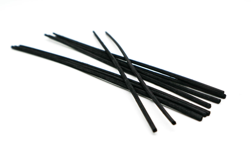 Merry Cinnamon – LUMI Reed Diffuser Refill - Lumi Candles PH