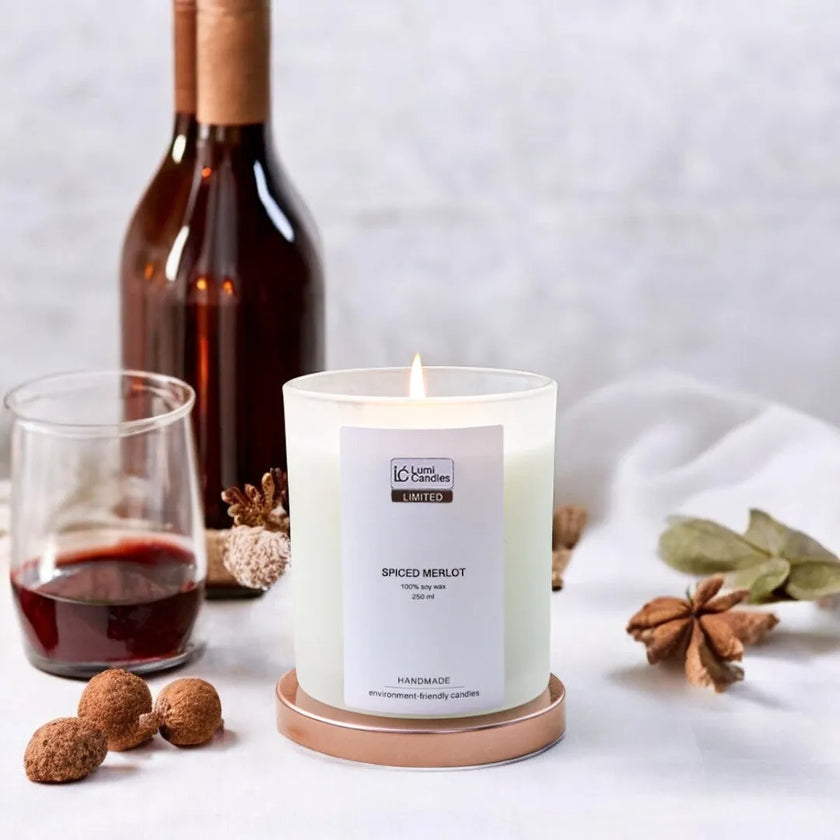 Spiced Merlot Scented Soy Candle (250ml) - Limited-Edition Christmas Scent