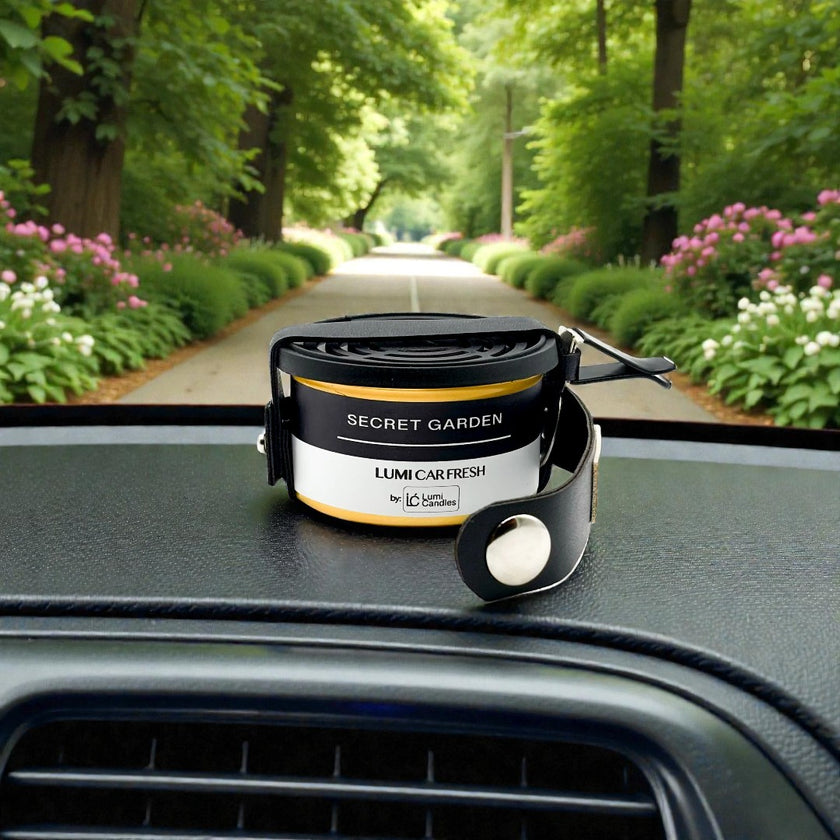 Lumi Car Freshener with Holder in the scent of Secret Garden