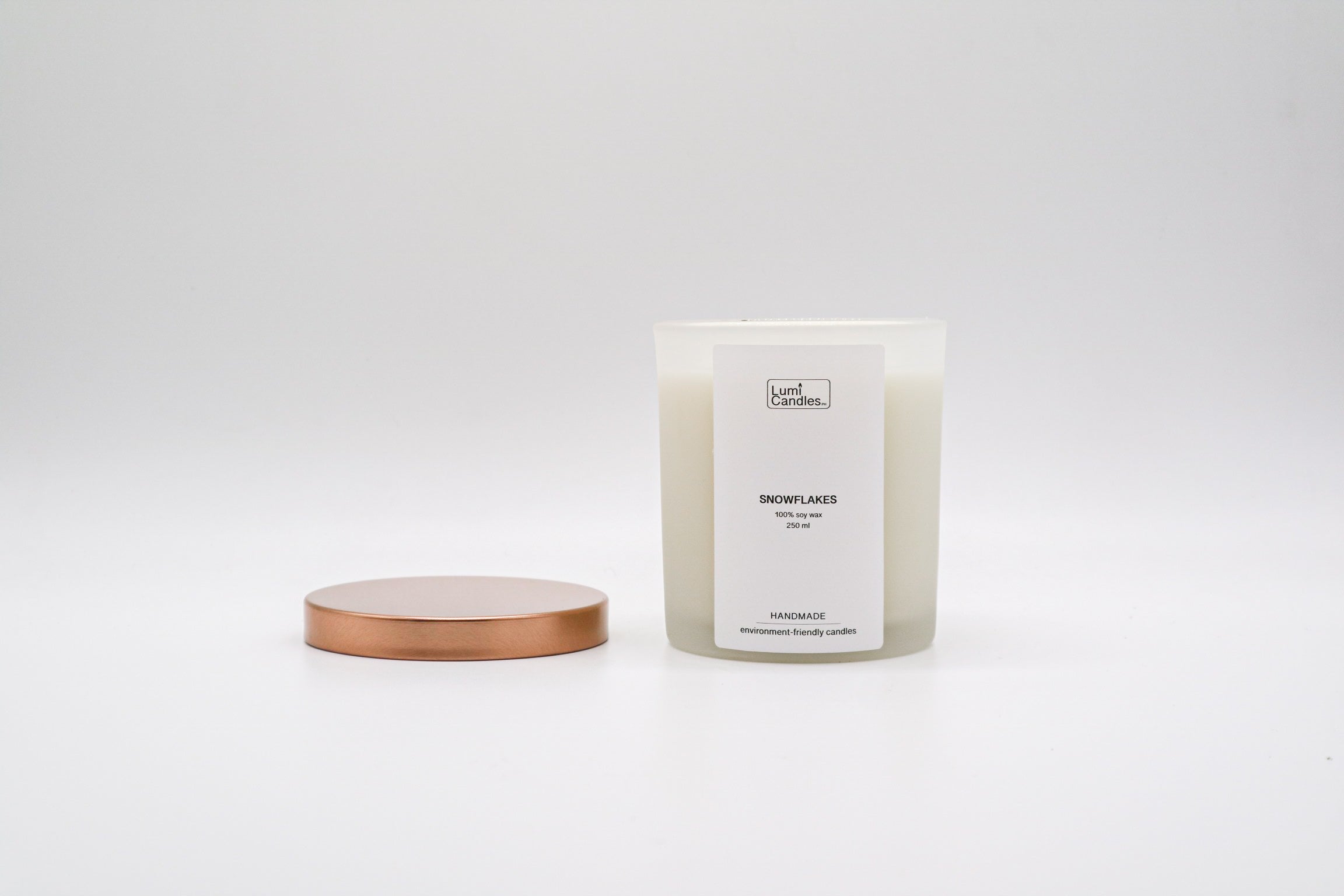 Snowflakes Scented Soy Candle (250 ml) - Lumi Candles PH