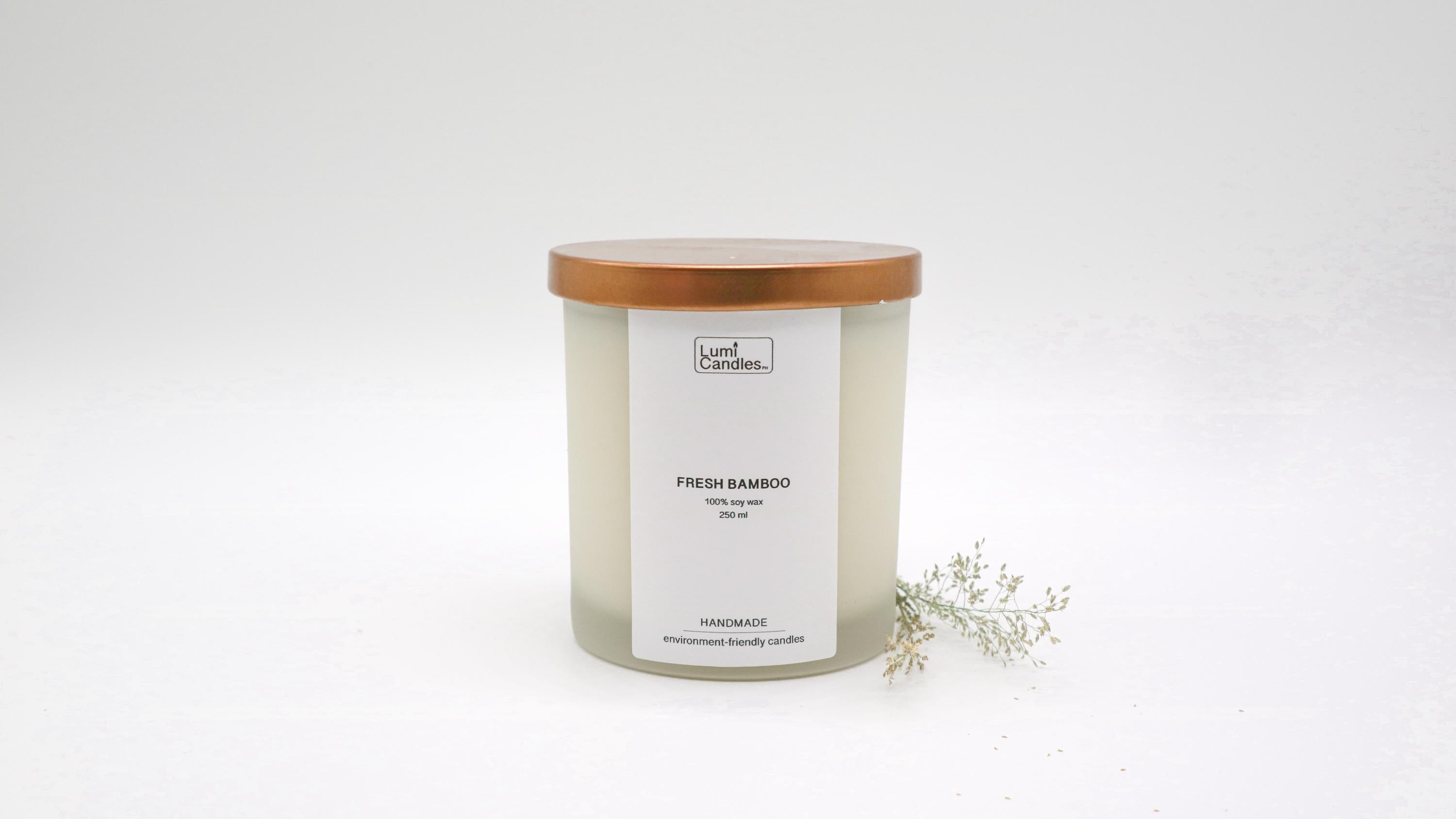 Fresh Bamboo Scented Soy Candle (250 ml)