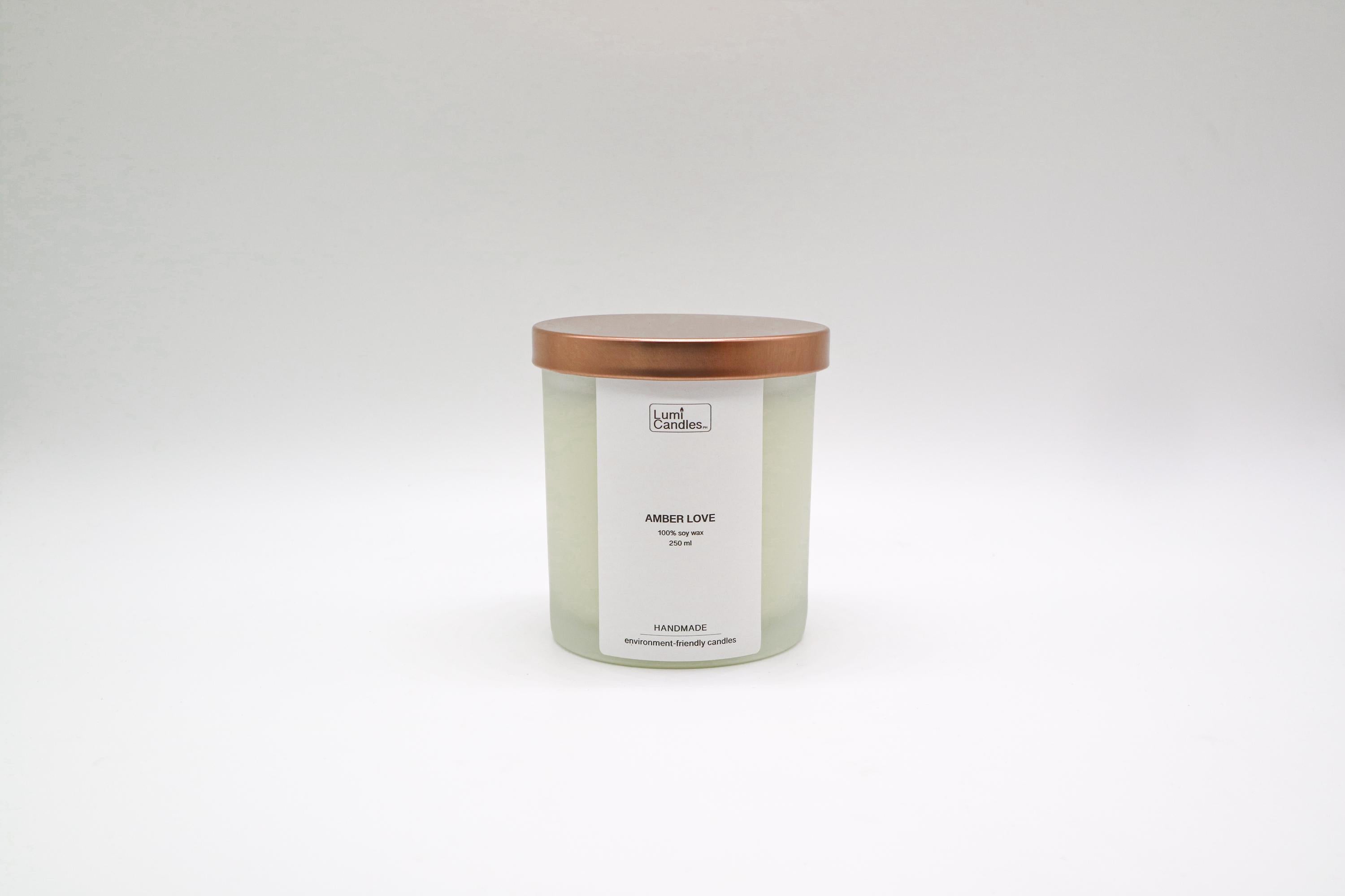 Amber Love Scented Soy Candle (250 ml)